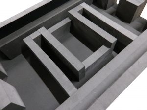 GLOW グロー 新潟 長岡 プラダン プラダン箱 ベルト付プラダン箱 バックル付きプラダン箱 取手付プラダン箱 大型プラダン箱 緩衝材 サンペルカ イノアック モニター用プラダン箱 モニター用ケース